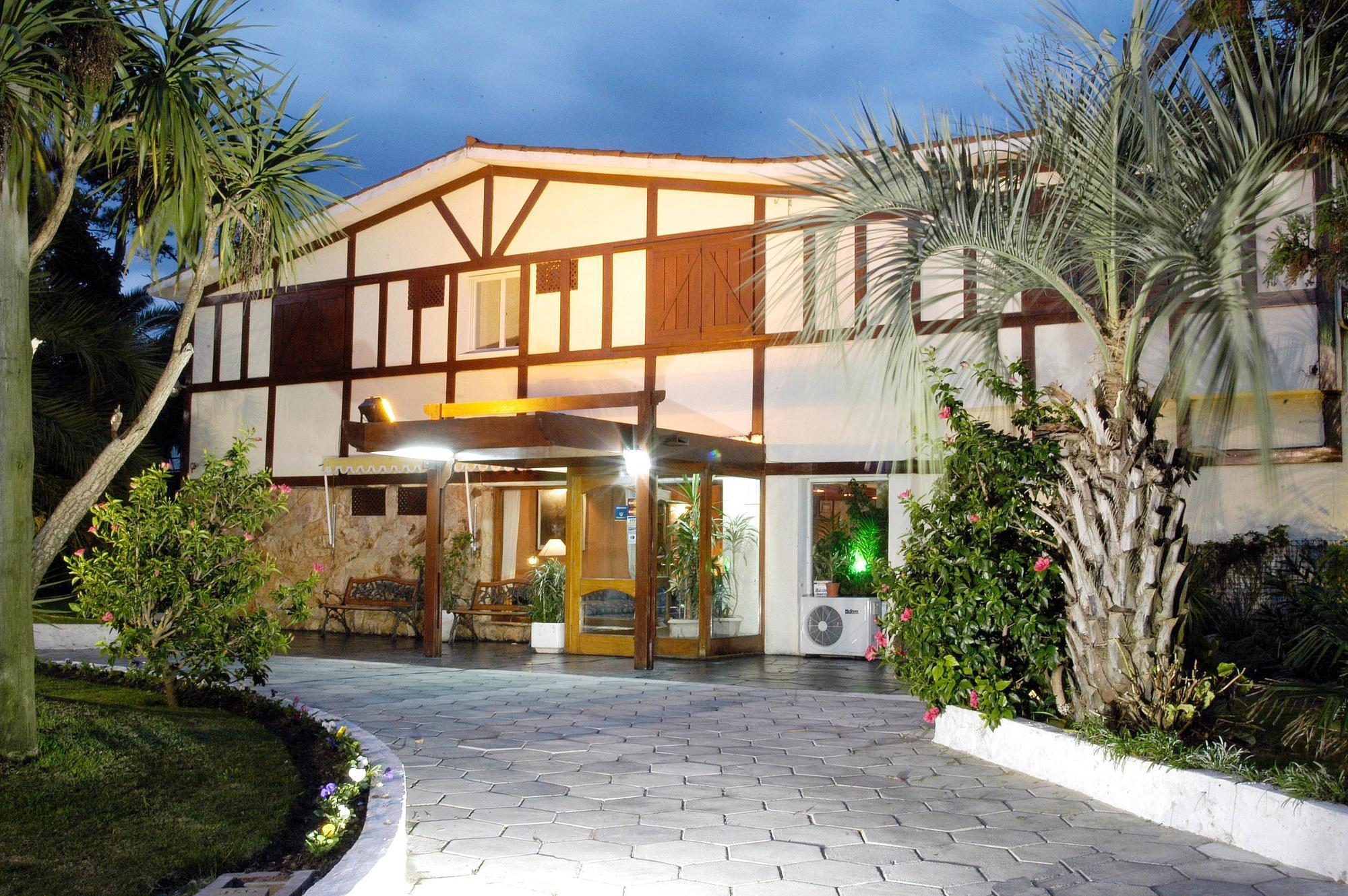 Hotel Oasis بونتا دل استي المظهر الخارجي الصورة